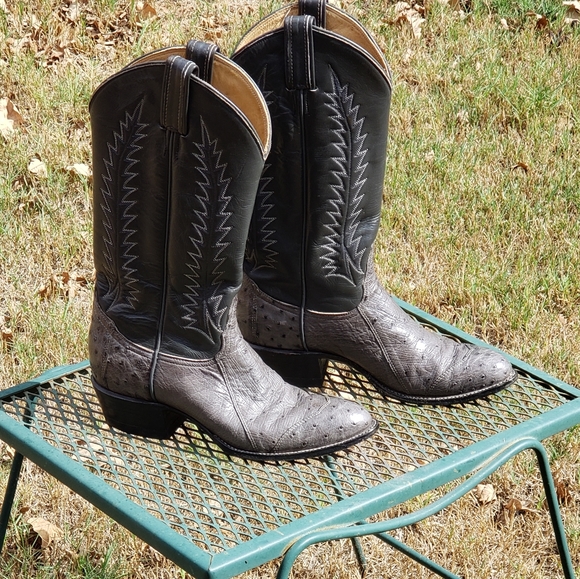 Tony Lama Shoes - SOLD...WOMENS Vintage Tony Lama Cowboy Western heeled ostrich boots